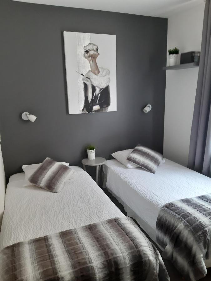 A Mi Chemin Hotel Obernai Bagian luar foto